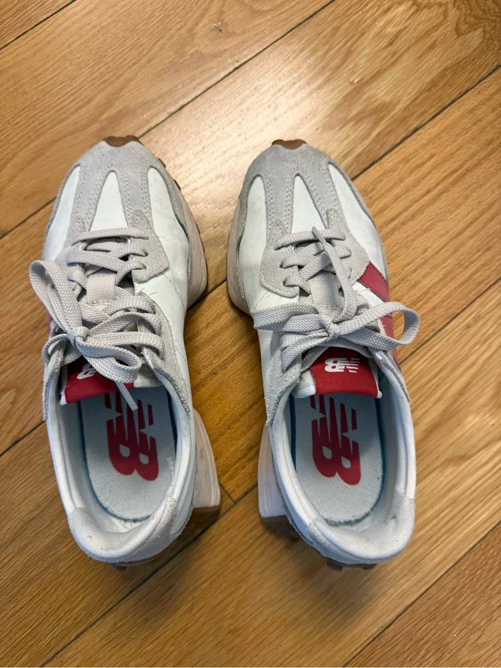 New Balance 327 White & Light Gray Sneakers with Red Logo
